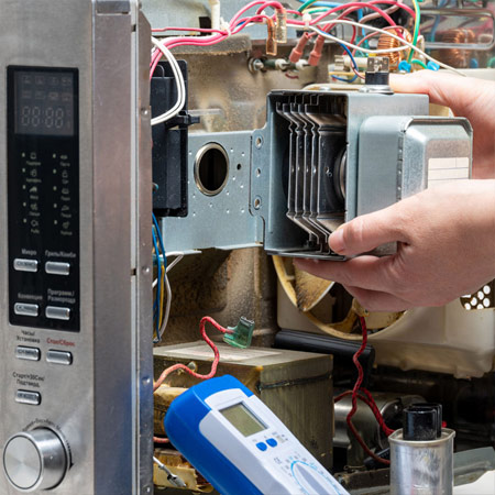 Microwave repair technician